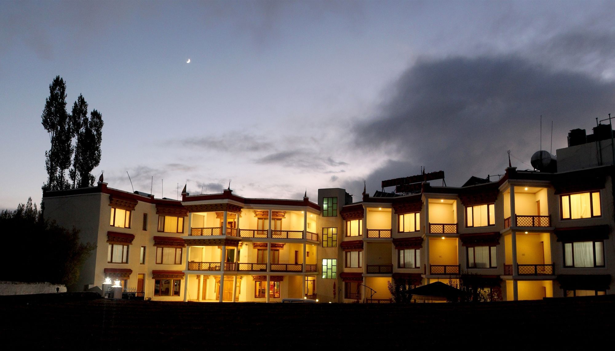 Hotel Nalanda Ladakh Leh Exterior photo